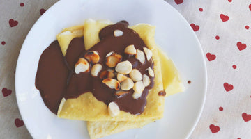 Macadamia pancakes with chocolate sauce